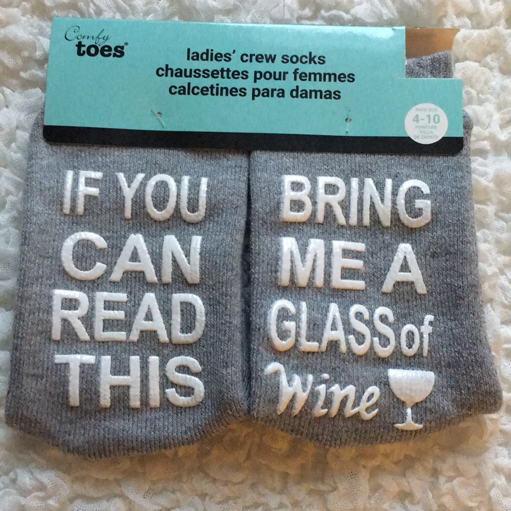 🧦3/$20 Glass of Wine Crew Socks